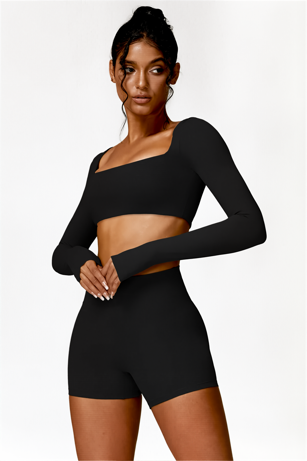 Ensemble 2pcs Noir Origin | Aera Short & Eris Crop-Top