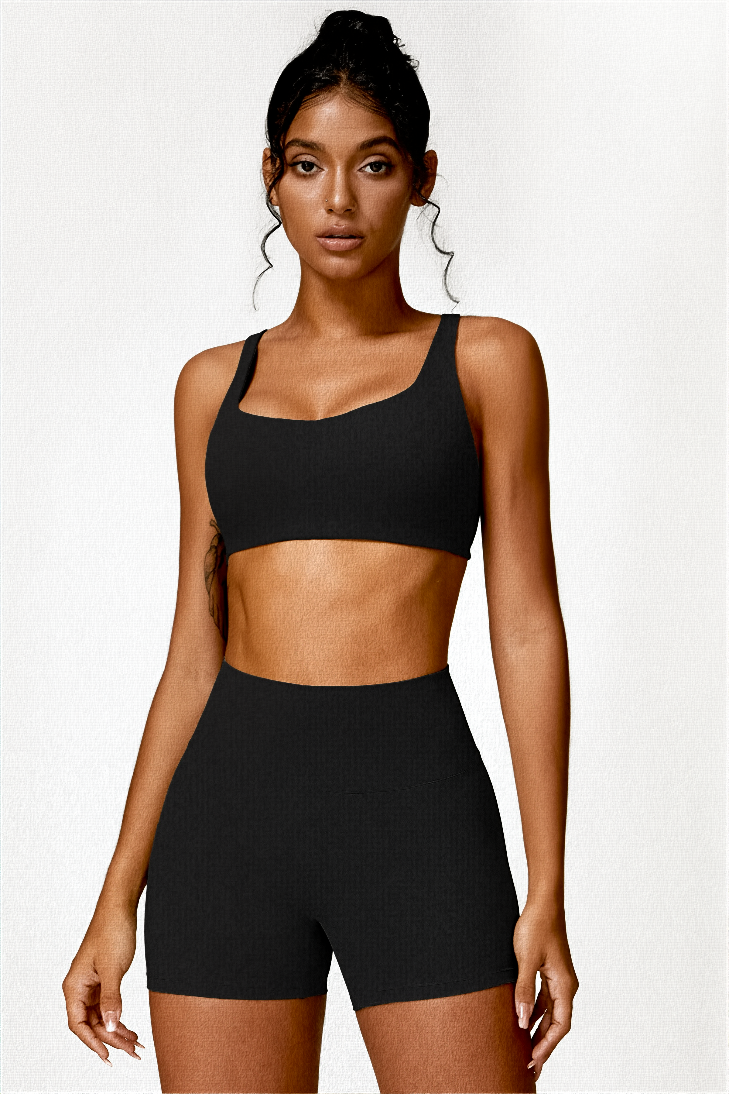 Aera Short | Noir Origin